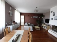 Purchase sale three-room apartment Grezieu La Varenne